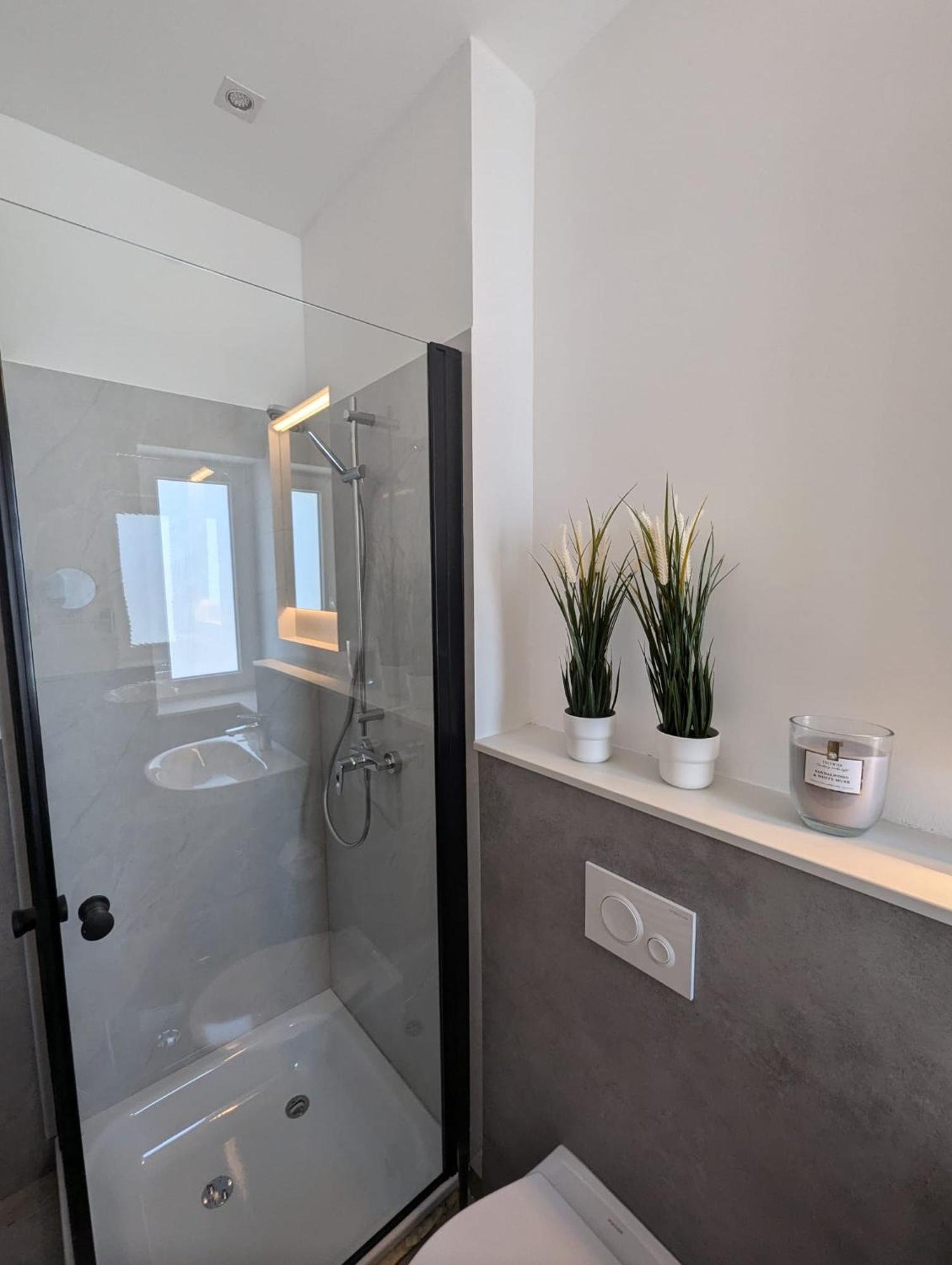 Feeling Apartment *