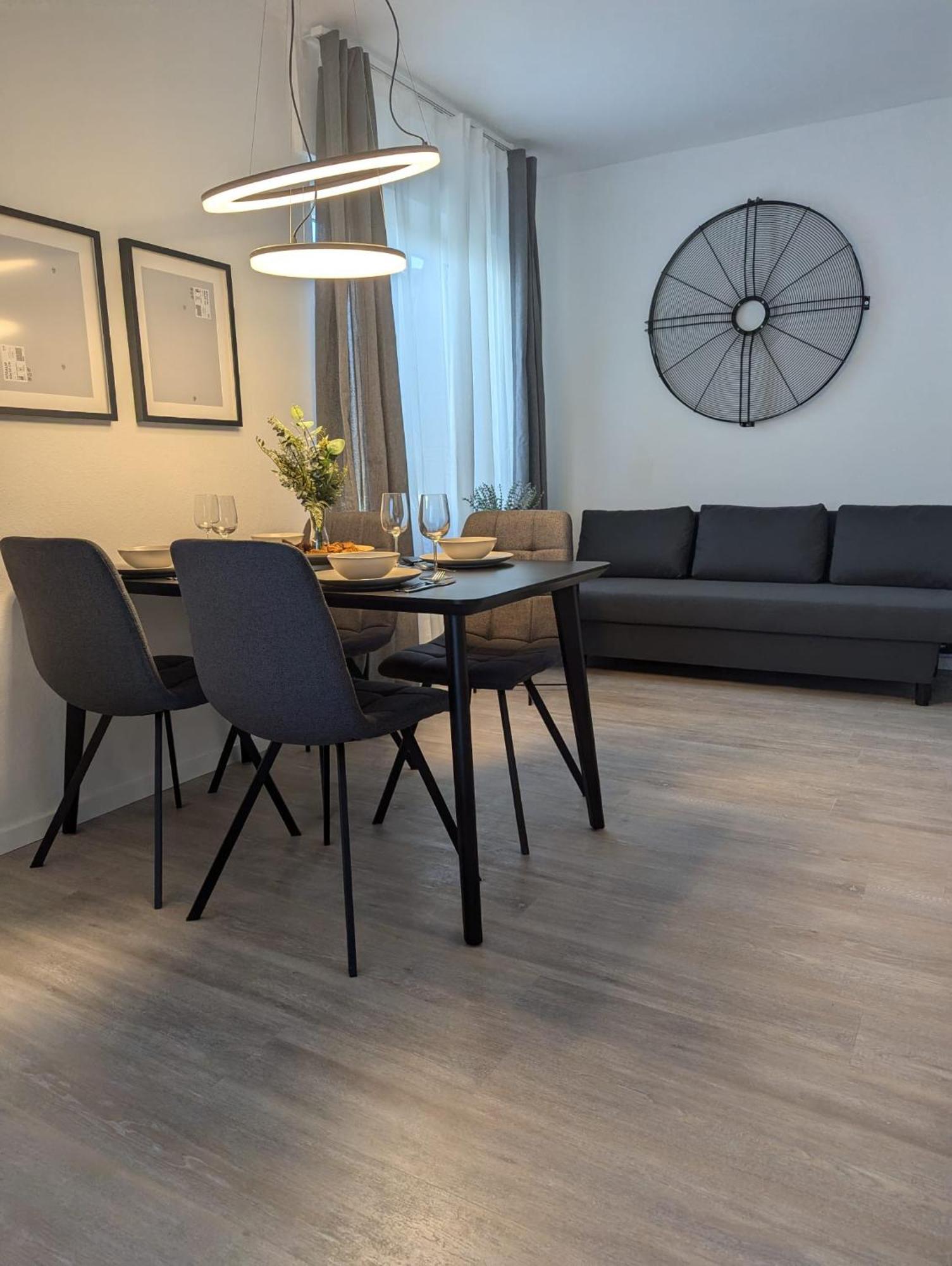 Feeling Apartment